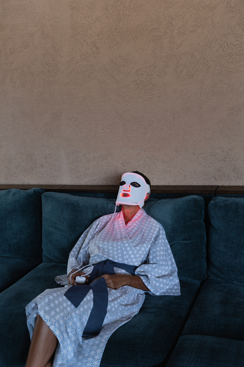 Terapia de luz roja: cómo usarla en casa