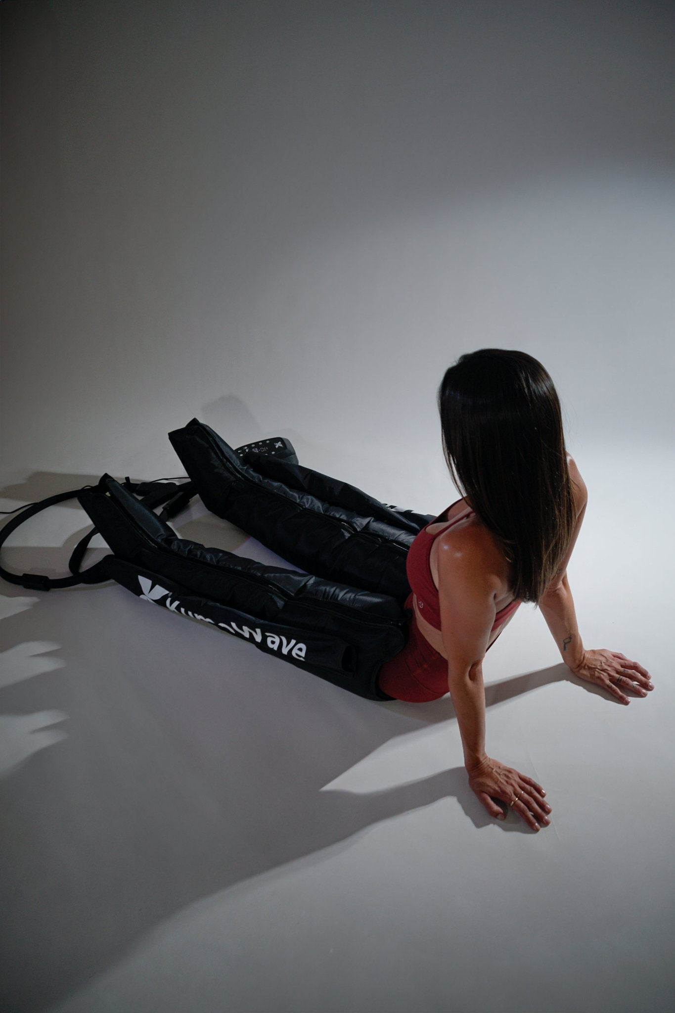 KumoWave Flow - Presoterapia de 6 Cámaras para Piernas - Kumo Balance